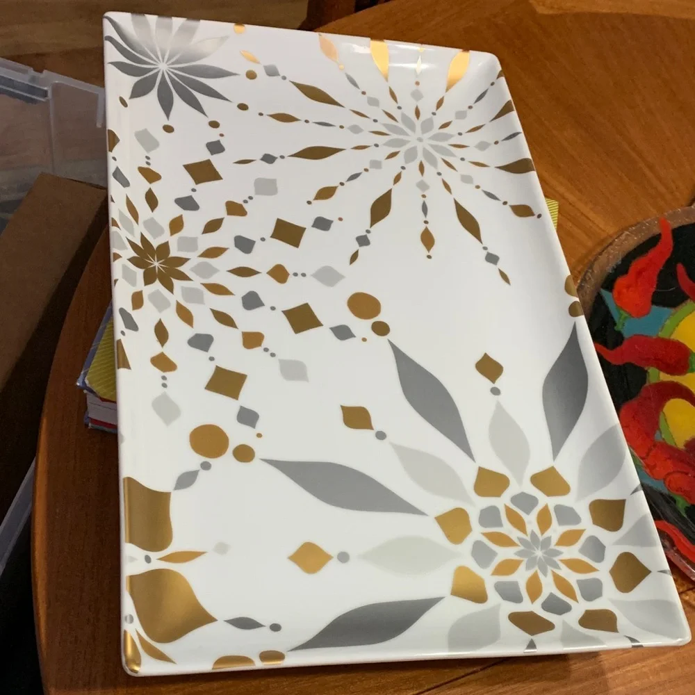 Crate and Barrel 2012 Snowflake Design rectangular ceramic large platter
